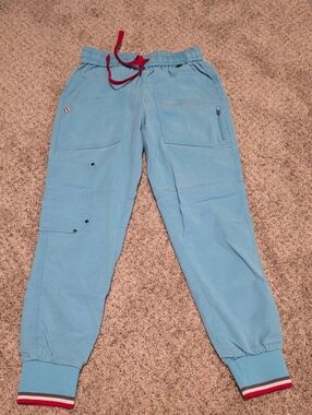 Mediclo Catalina Scrub Joggers
XXS Petite